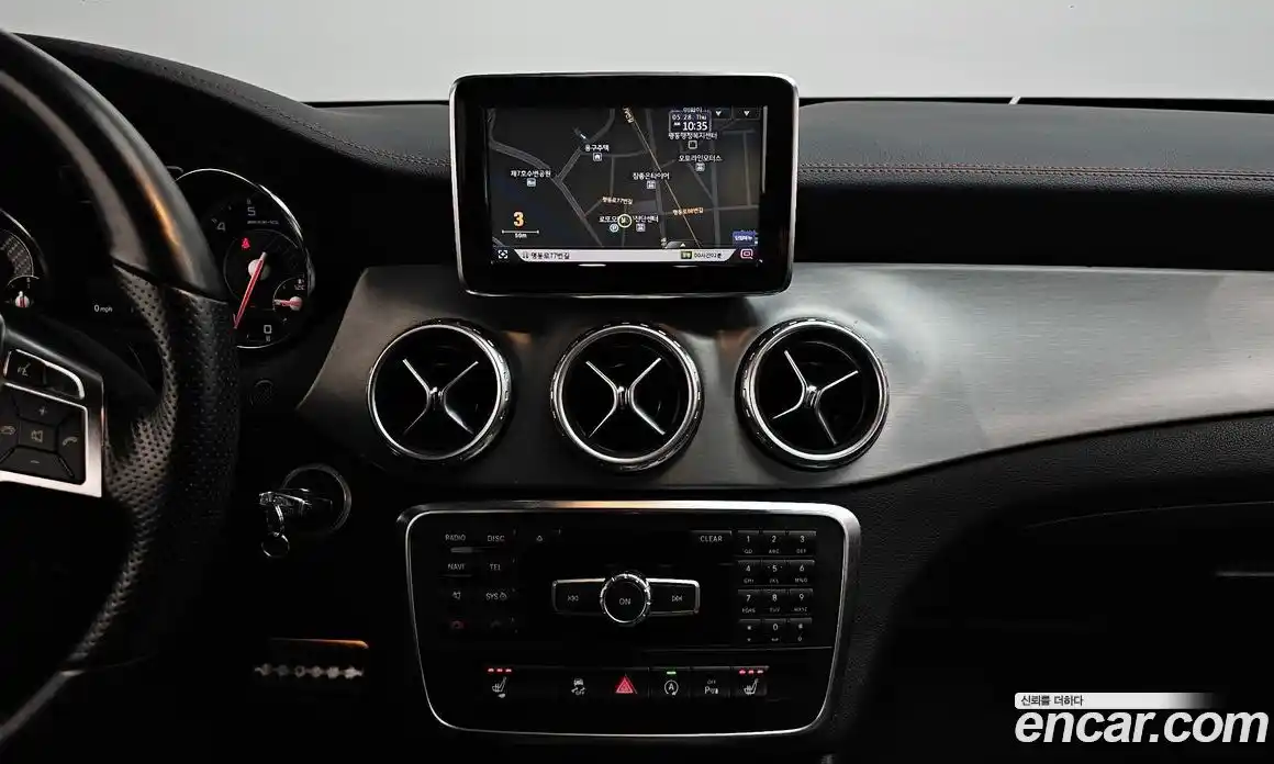 Mercedes-Benz GLA-Class 2015 2.0 гидро, фото 13