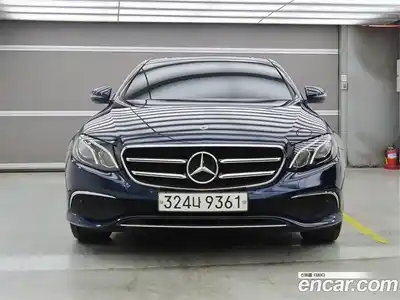 Mercedes-Benz E-Class 2020 2.0 автомат (гидро), миниатюра 2