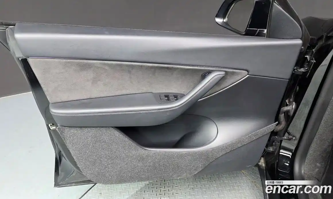 Tesla Model Y 2022 0.2 гидро, фото 14