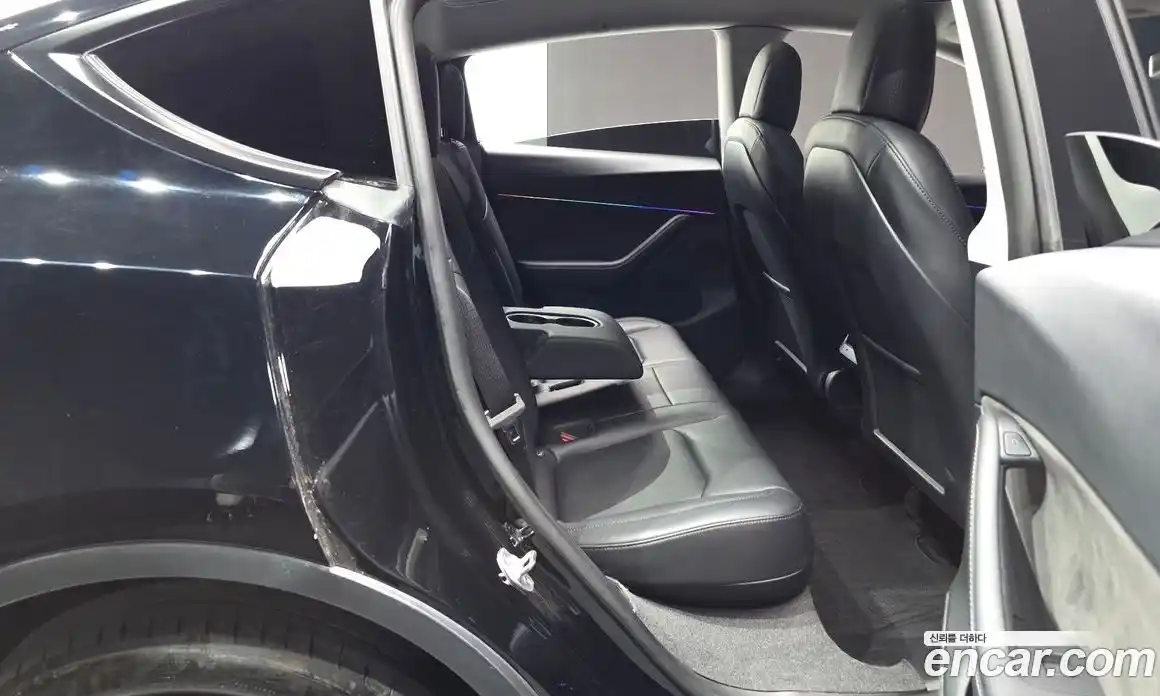 Tesla Model Y 2022 0.2 гидро, фото 17