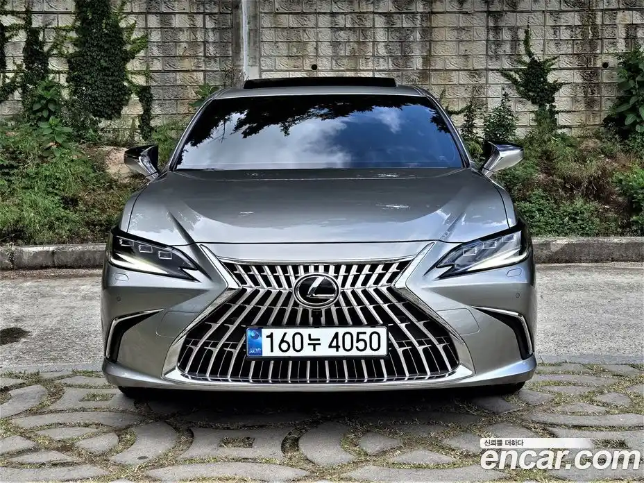 Lexus ES 2025 2.5 гидро, фото 3