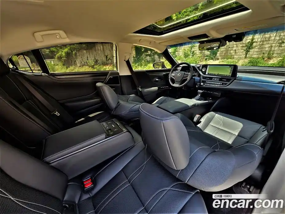 Lexus ES 2025 2.5 гидро, фото 10