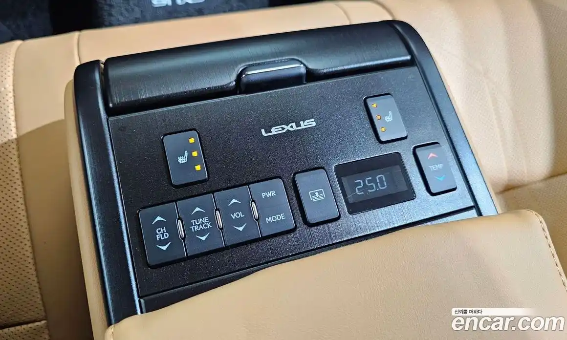 Lexus ES 2023 2.5 гидро, фото 35