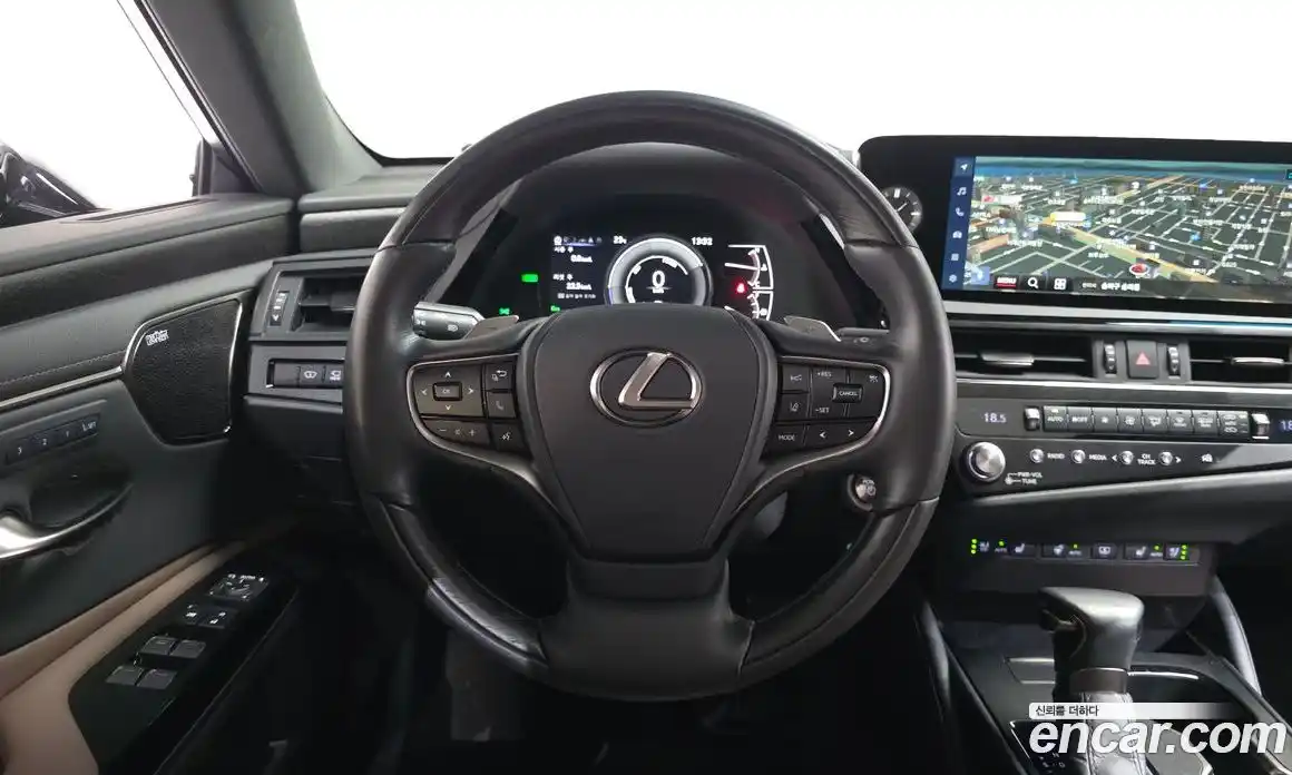 Lexus ES 2023 2.5 гидро, фото 12