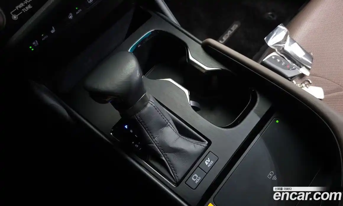 Lexus ES 2023 2.5 гидро, фото 9