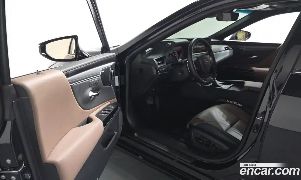 Lexus ES 2023 2.5 гидро, фото 10