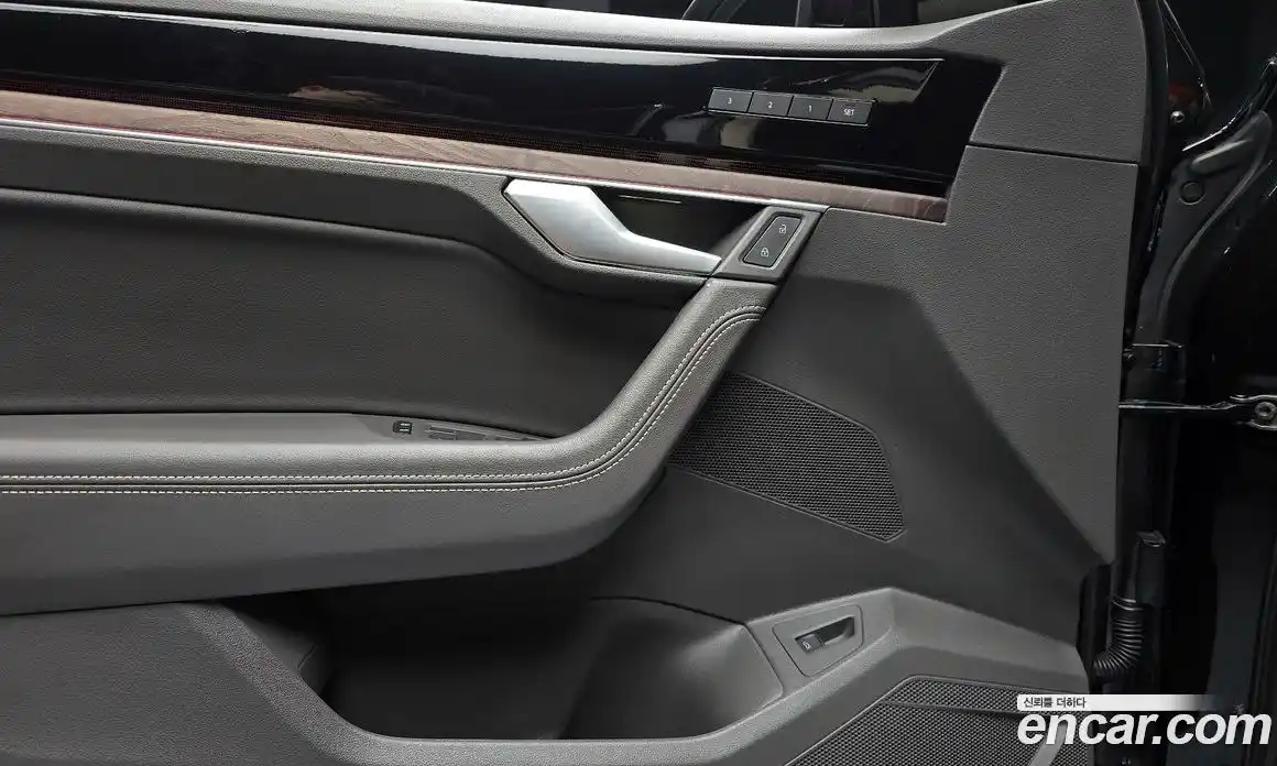 Volkswagen Touareg 2023 3.0 автомат (гидро), фото 14