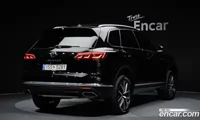 Volkswagen Touareg 2023 3.0 автомат (гидро), миниатюра 2
