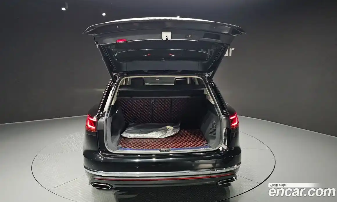 Volkswagen Touareg 2023 3.0 автомат (гидро), фото 26