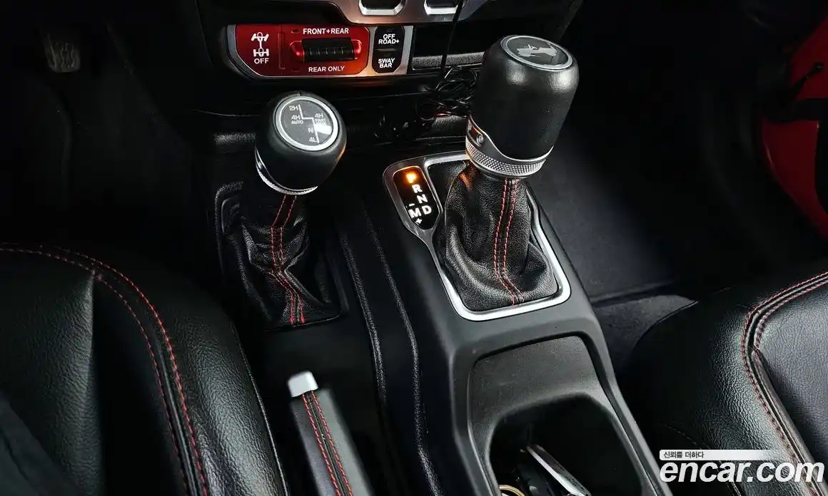 Jeep Wrangler 2021 2.0 автомат (гидро), фото 12