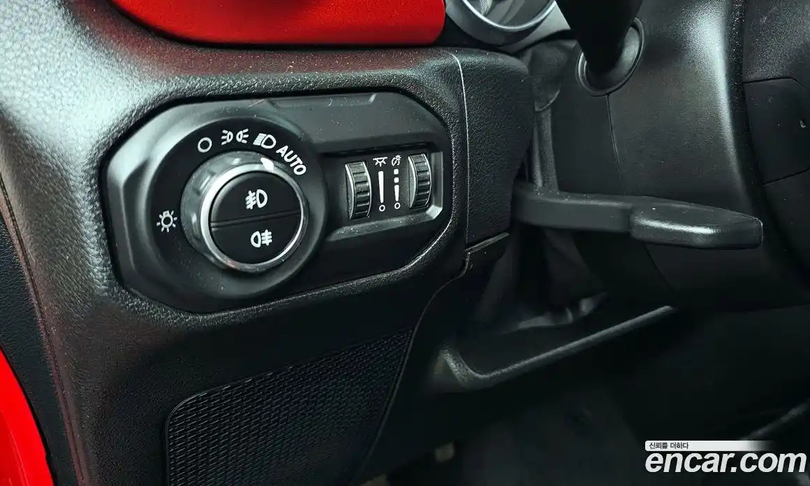 Jeep Wrangler 2021 2.0 автомат (гидро), фото 20
