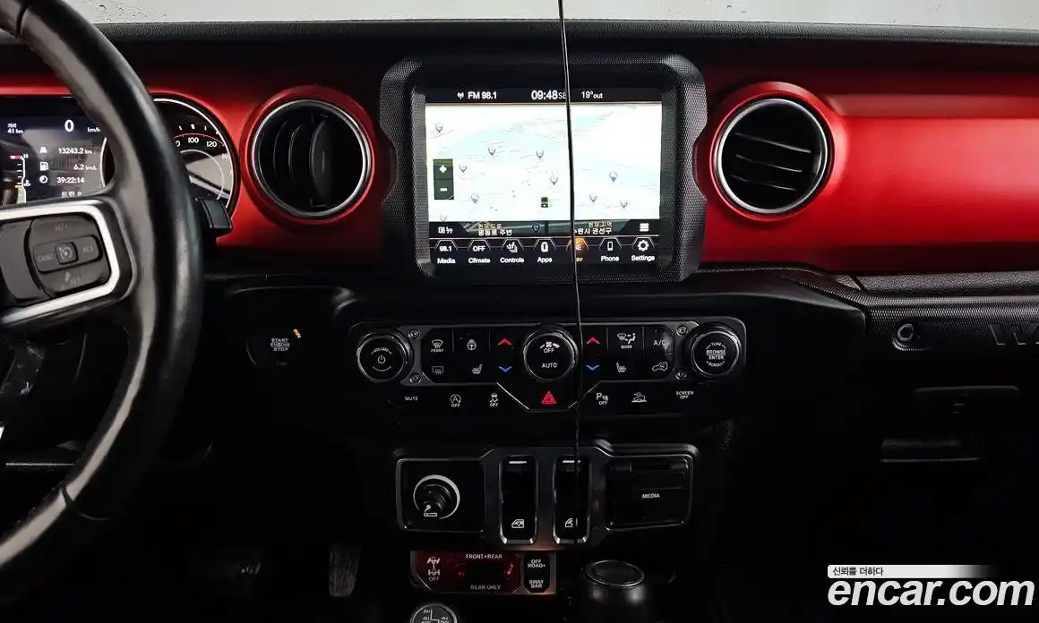 Jeep Wrangler 2021 2.0 автомат (гидро), фото 21
