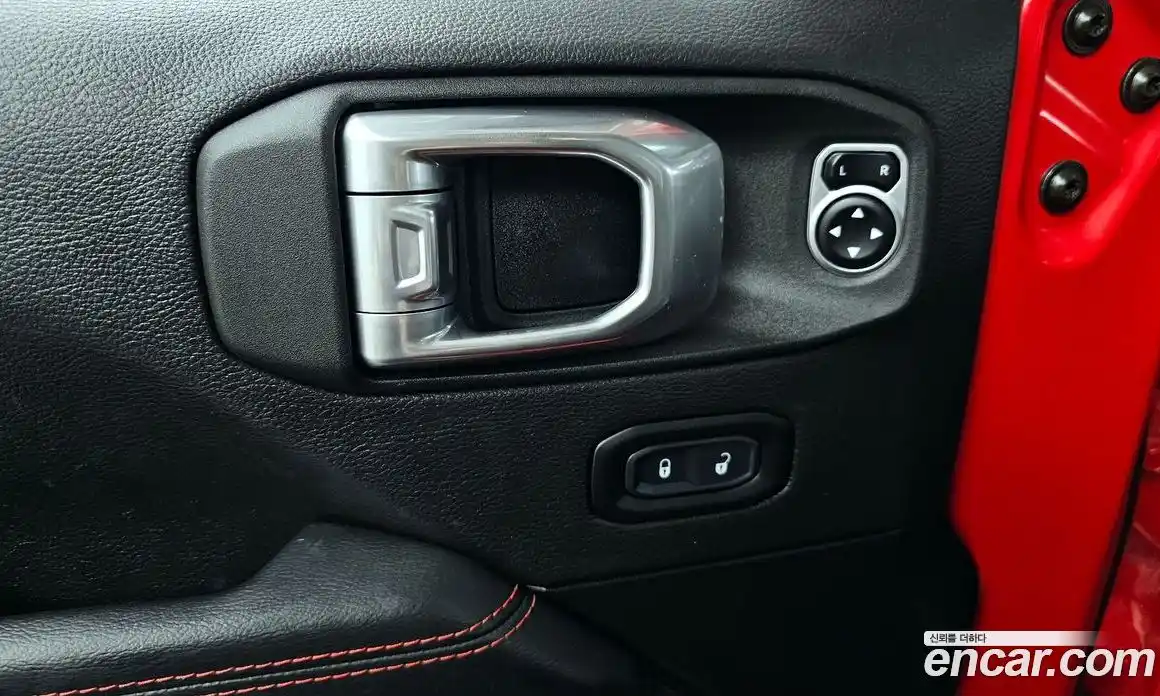 Jeep Wrangler 2021 2.0 автомат (гидро), фото 30