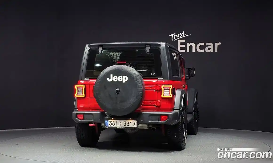 Jeep Wrangler 2021 2.0 автомат (гидро), фото 4