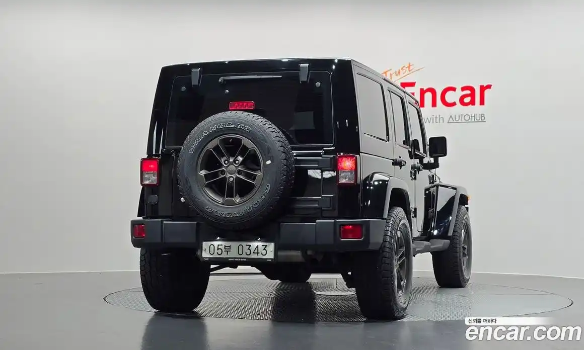 Jeep Wrangler 2016 3.6 автомат (гидро), фото 4