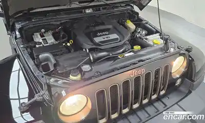 Jeep Wrangler 2016 3.6 автомат (гидро), миниатюра 6