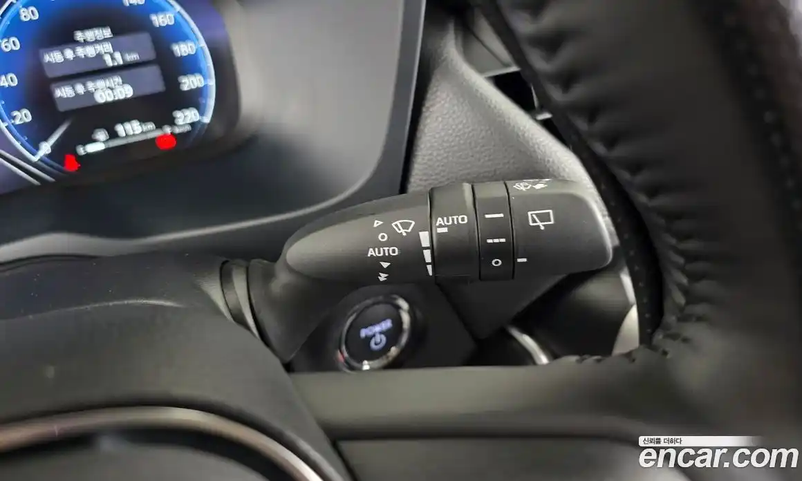 Toyota RAV4 2025 2.5 гидро, фото 28