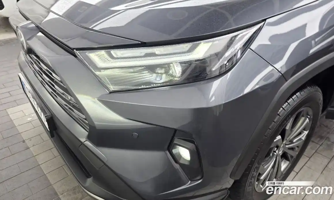 Toyota RAV4 2025 2.5 гидро, фото 8