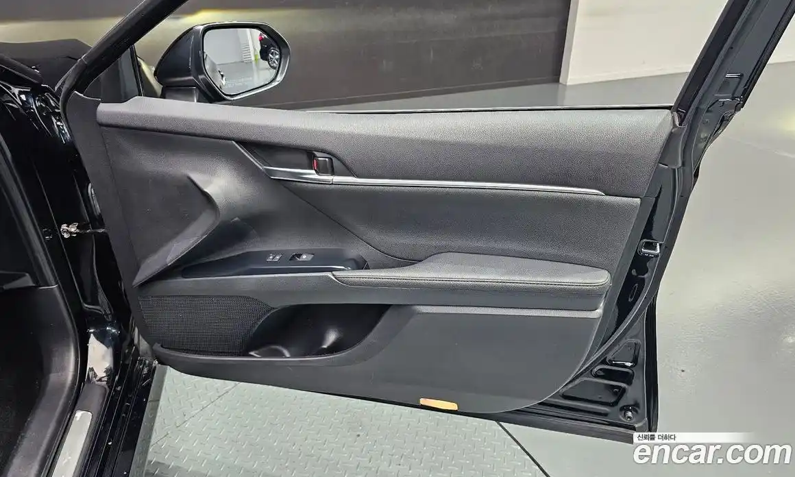 Toyota Camry 2019 2.5 гидро, фото 14