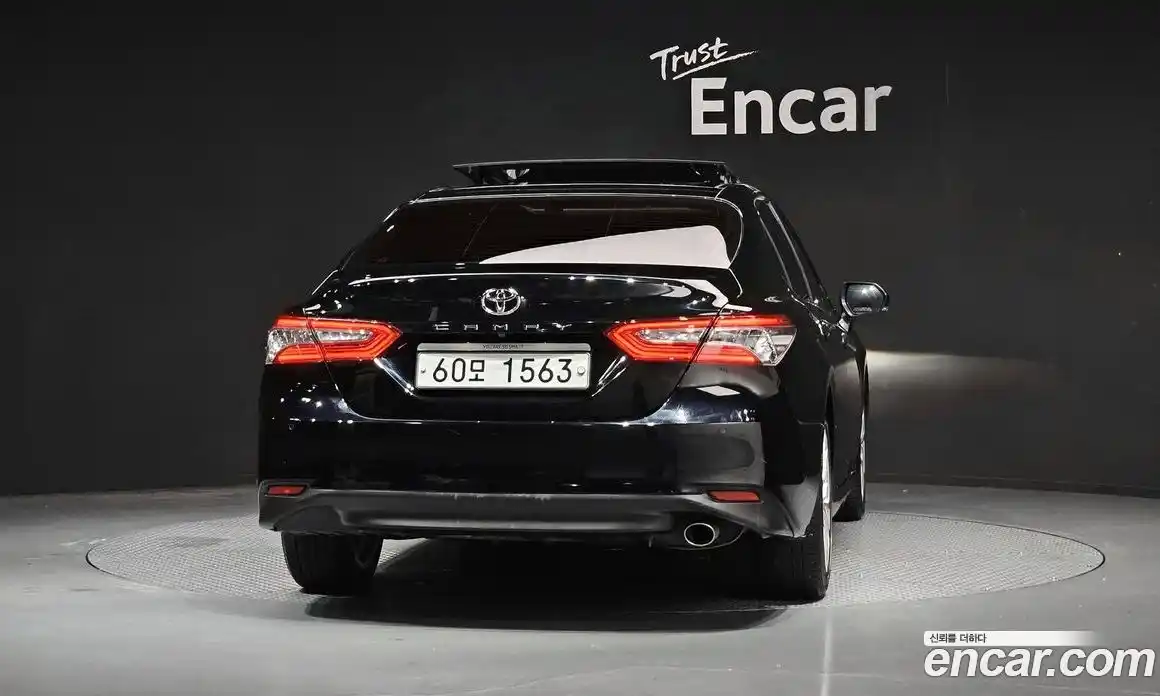 Toyota Camry 2019 2.5 гидро, фото 4