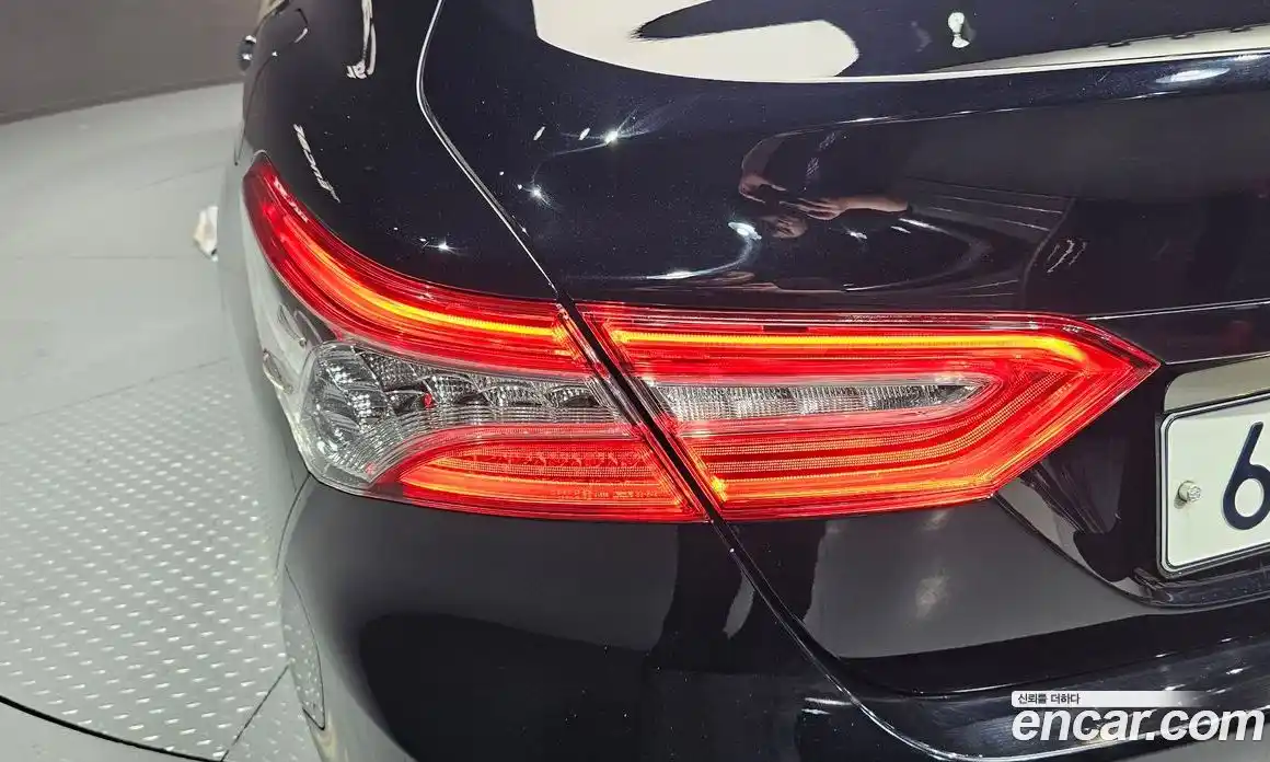 Toyota Camry 2019 2.5 гидро, фото 9