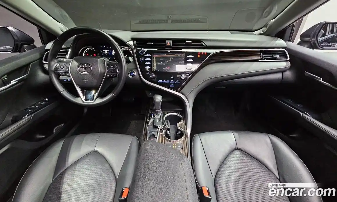 Toyota Camry 2019 2.5 гидро, фото 10