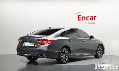 Honda Accord 2022 1.5 автомат (гидро), миниатюра 2