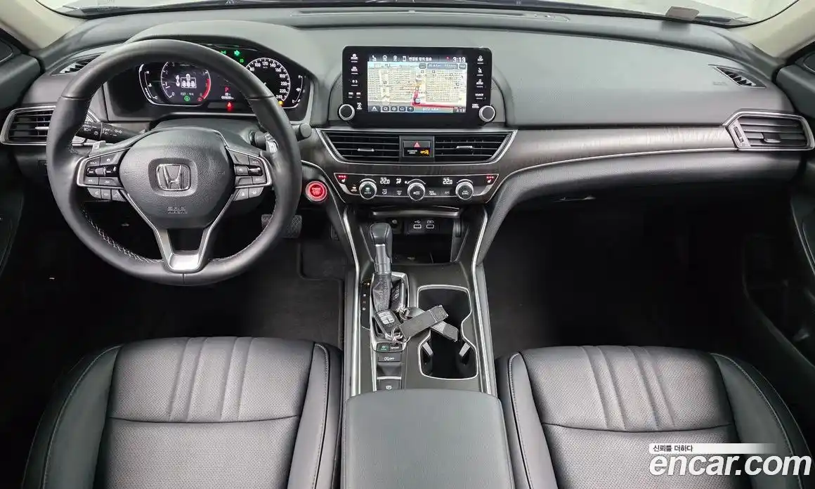 Honda Accord 2022 1.5 автомат (гидро), фото 10
