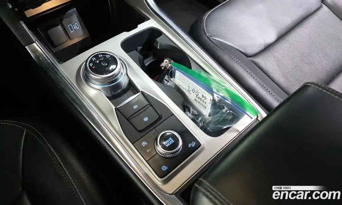 Ford Explorer 2021 2.3 автомат (гидро), фото 9
