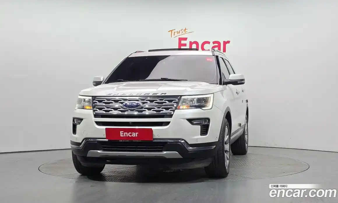 Ford Explorer 2019 2.3 автомат (гидро), фото 3