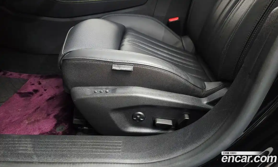 Peugeot 408 2024 1.2 автомат (гидро), фото 31