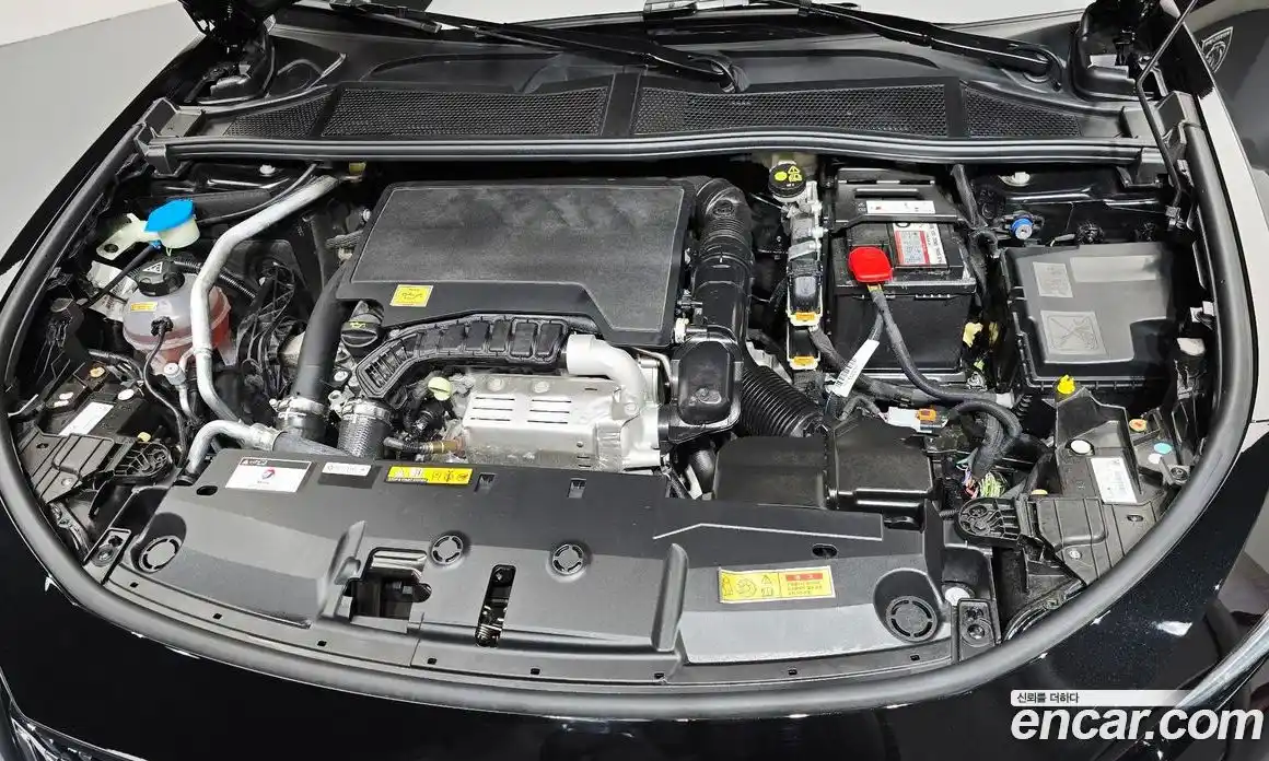 Peugeot 408 2024 1.2 автомат (гидро), фото 6