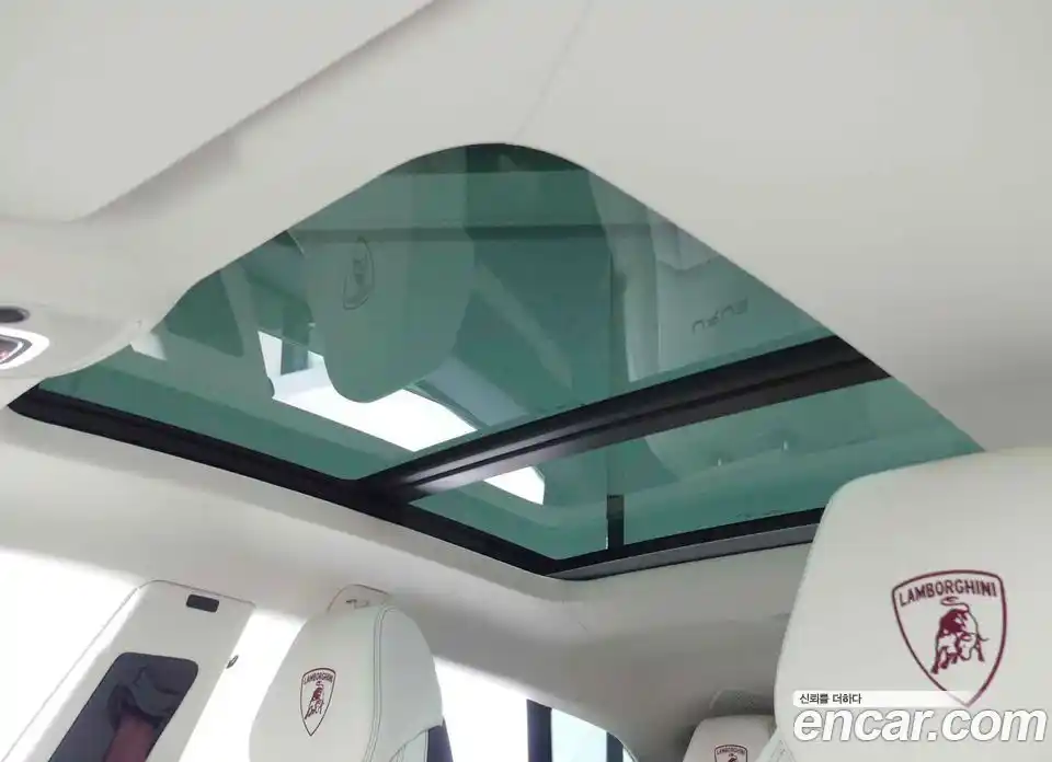 Lamborghini Urus 2023 4.0 гидро, фото 16