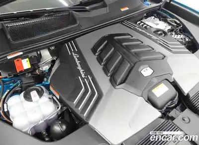 Lamborghini Urus 2023 4.0 гидро, миниатюра 5