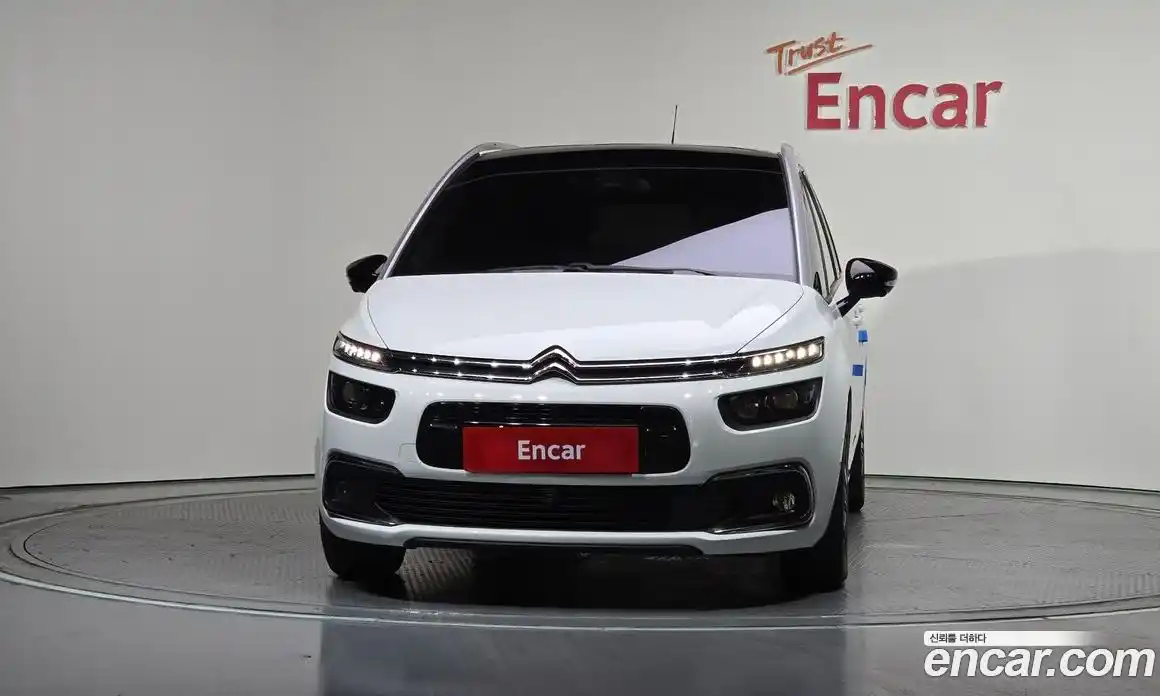 Citroen C4 Spacetourer 2021 1.5 гидро, фото 3