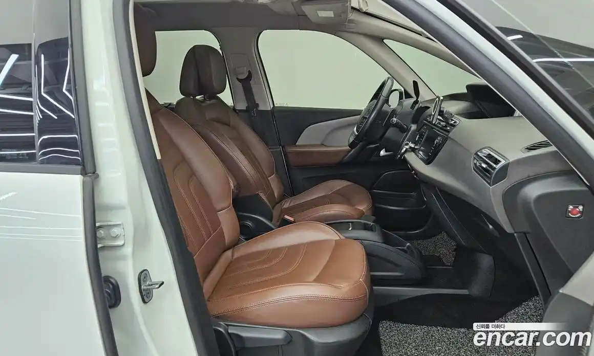 Citroen C4 Picasso 2016 1.6 гидро, фото 11