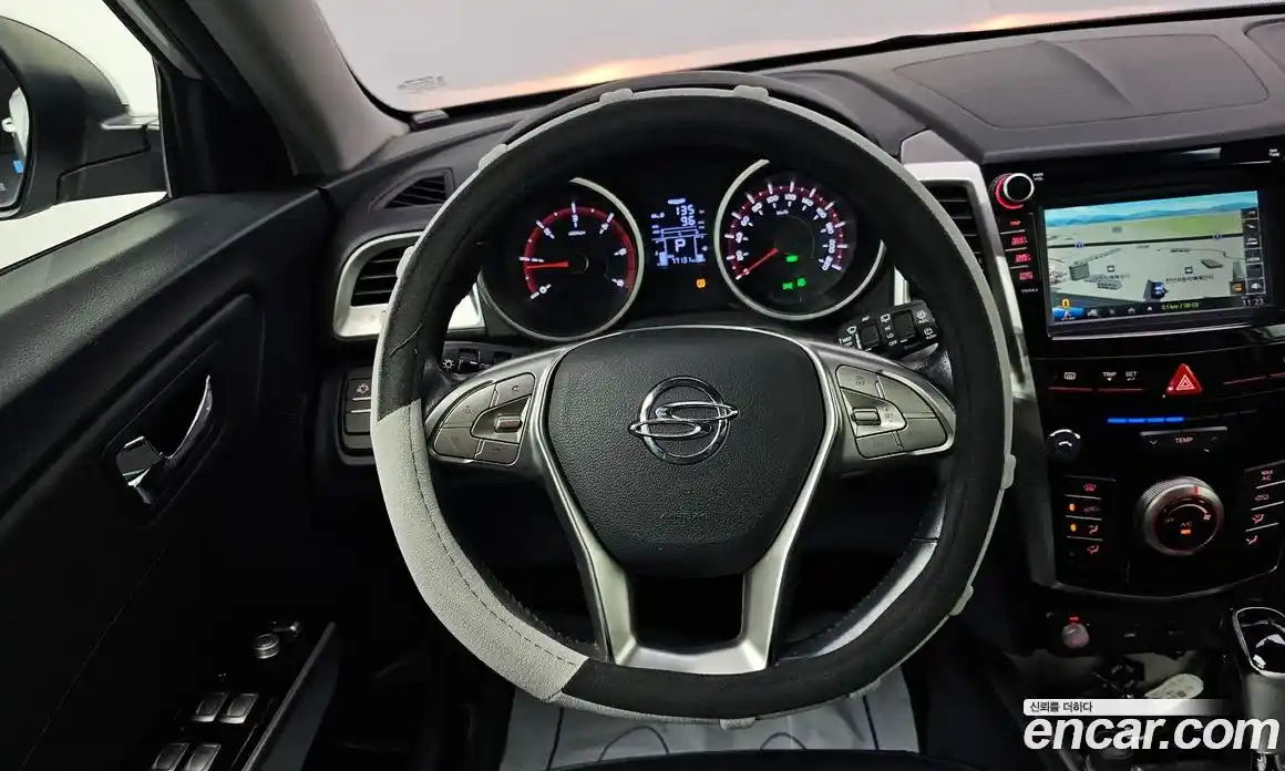 SsangYong TIBOLI 2015 1.6 автомат (гидро), фото 16
