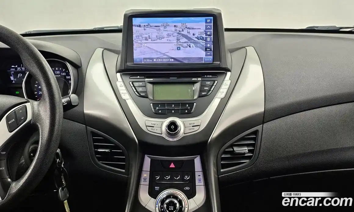 Hyundai Avante 2011 1.6 автомат (гидро), фото 14