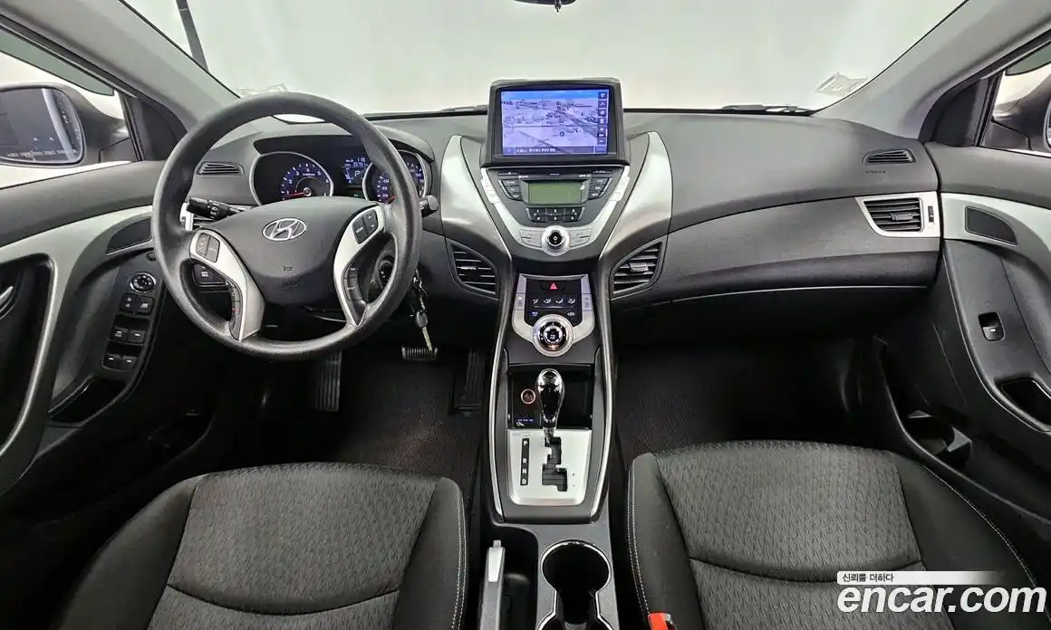 Hyundai Avante 2011 1.6 автомат (гидро), фото 7