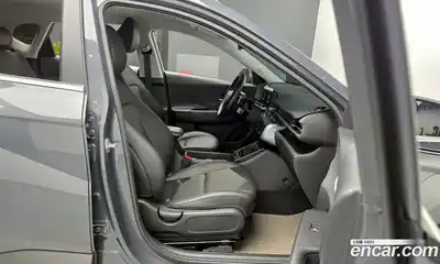 Hyundai Kona 2023 1.6 автомат (гидро), миниатюра 11