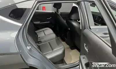 Hyundai Kona 2023 1.6 автомат (гидро), миниатюра 12