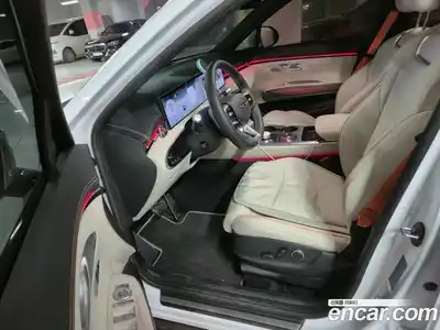 Genesis GV70 2026 2.5 автомат (гидро), миниатюра 8