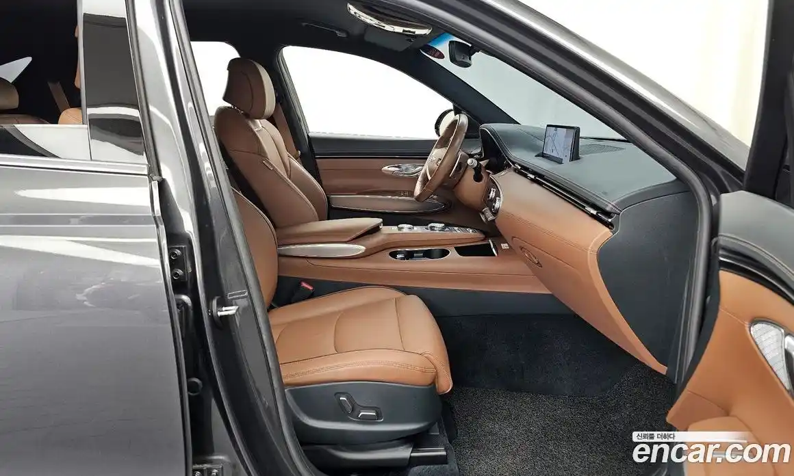 Genesis GV70 2021 2.5 автомат (гидро), фото 11