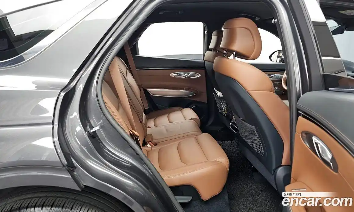 Genesis GV70 2021 2.5 автомат (гидро), фото 12