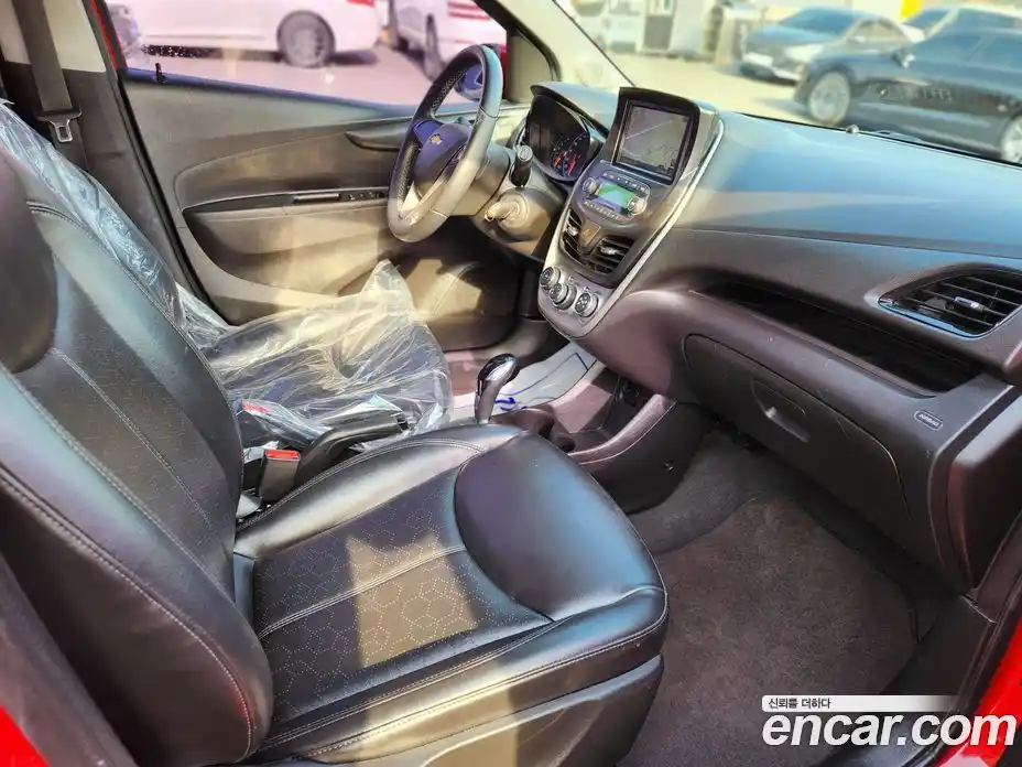 Chevrolet Spark 2016 1.0 автомат (гидро), фото 14