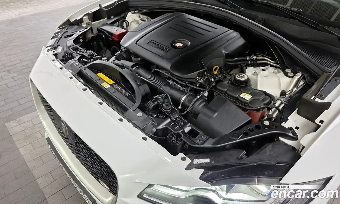 Jaguar F-Pace 2019 2.0 гидро, фото 6