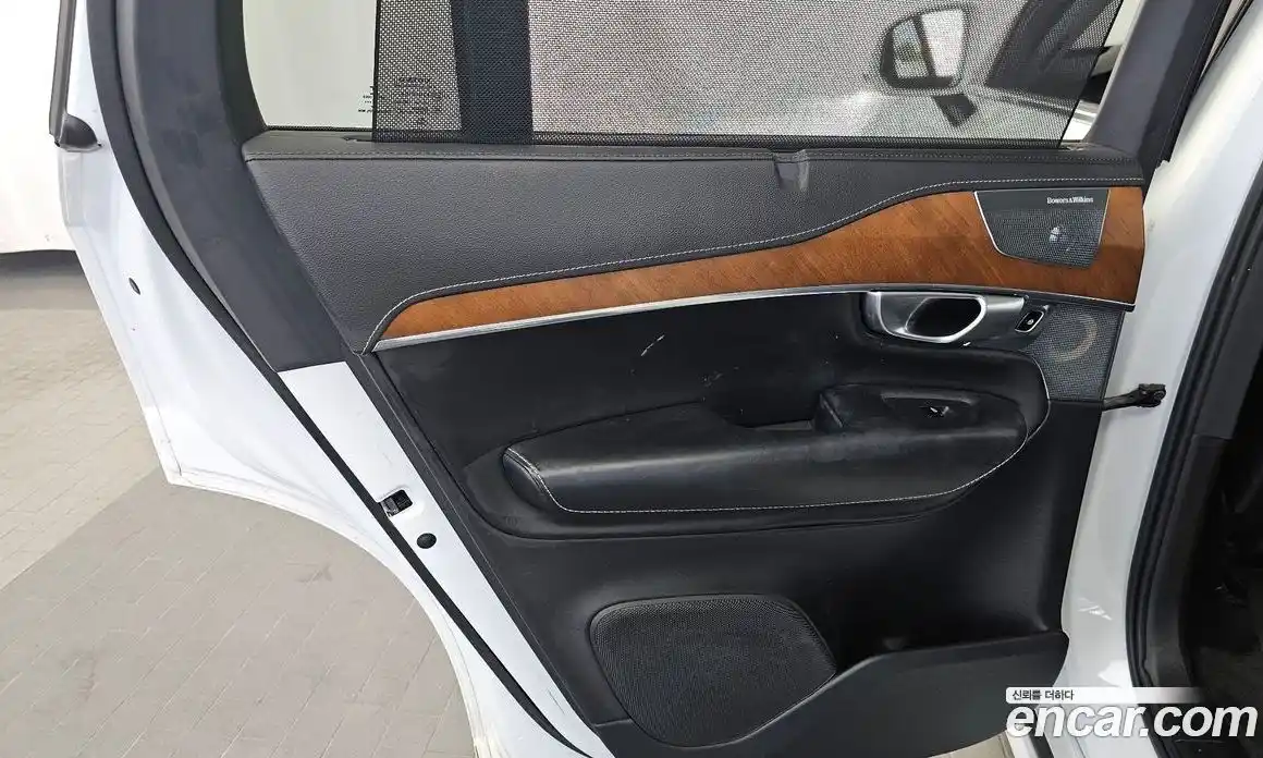 Volvo XC90 2017 2.0 автомат (гидро), фото 15