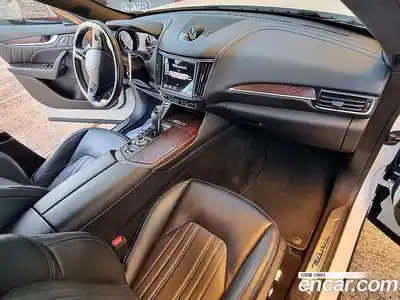 Maserati Levante 2022 2.0 гидро, миниатюра 6