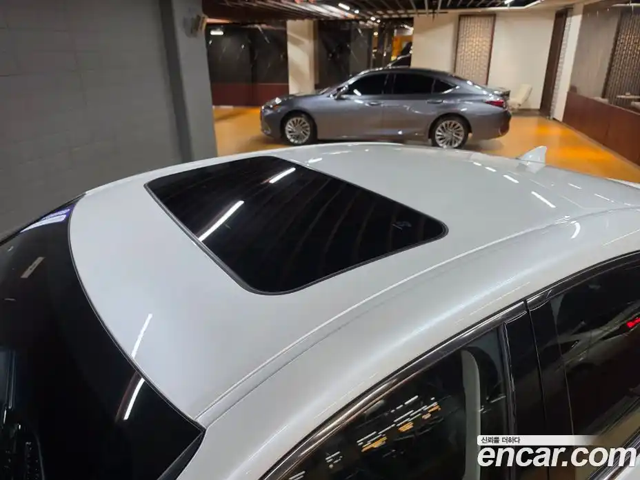 Lexus ES 2025 2.5 вариатор, фото 15