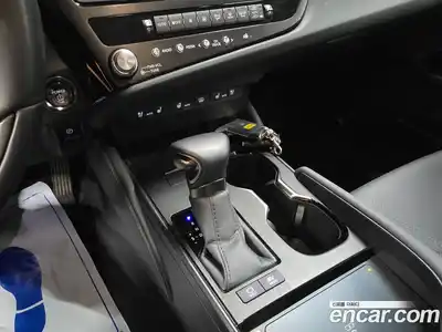 Lexus ES 2025 2.5 вариатор, миниатюра 9